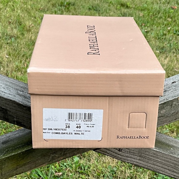 RaphaellaBooz strappy leather sandals - Picture 10 of 11